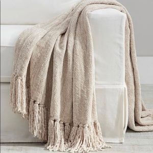 PB Chenille Hand Knotted Fringe Throw - Flax